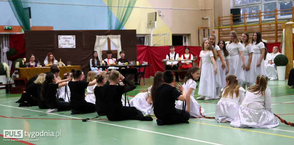 KRASZEWICE: Z Sienkiewiczem przez karty powieści