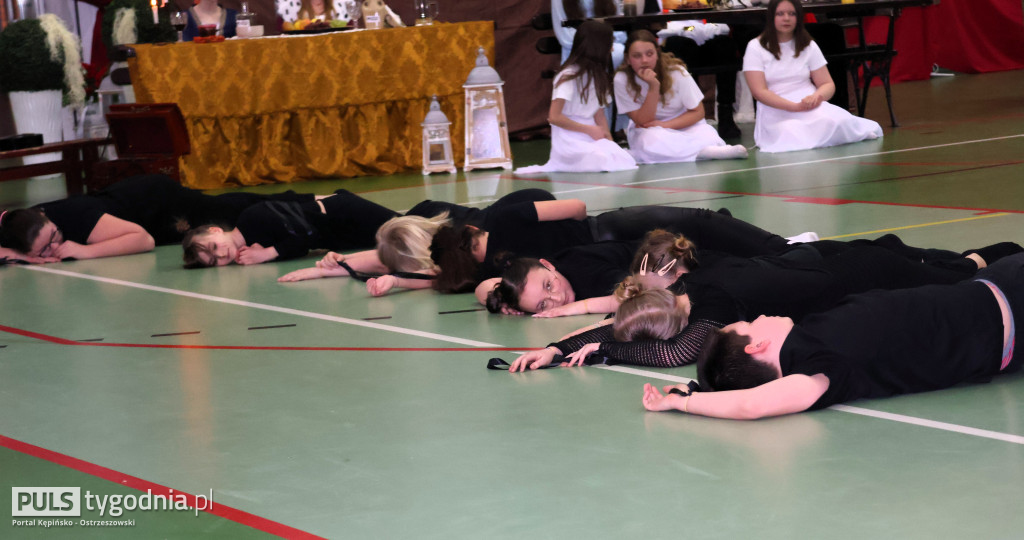 KRASZEWICE: Z Sienkiewiczem przez karty powieści