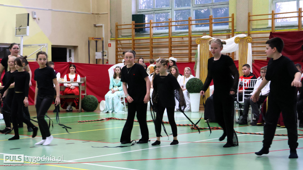 KRASZEWICE: Z Sienkiewiczem przez karty powieści