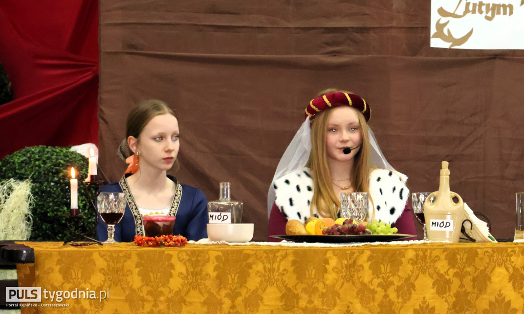 KRASZEWICE: Z Sienkiewiczem przez karty powieści