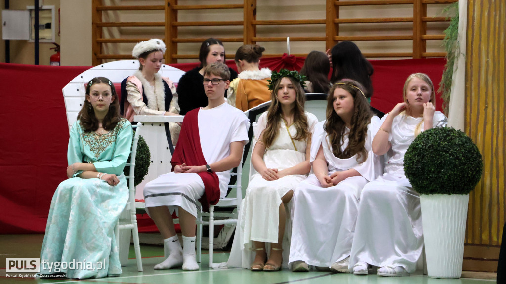 KRASZEWICE: Z Sienkiewiczem przez karty powieści