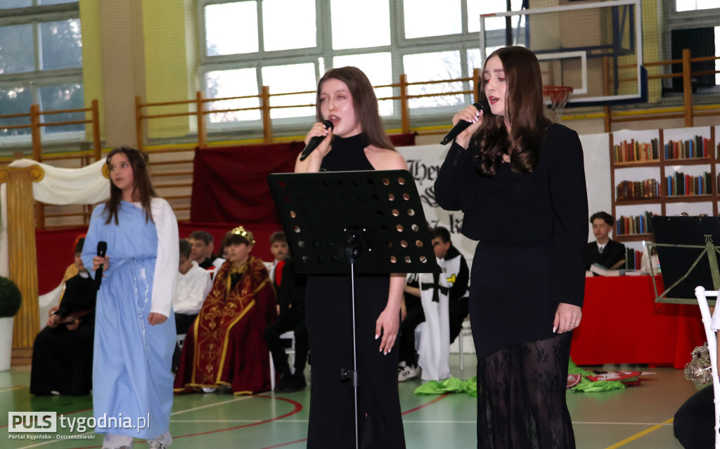 KRASZEWICE: Z Sienkiewiczem przez karty powieści