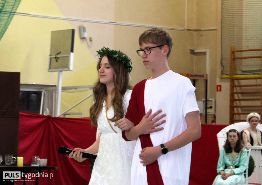 KRASZEWICE: Z Sienkiewiczem przez karty powieści