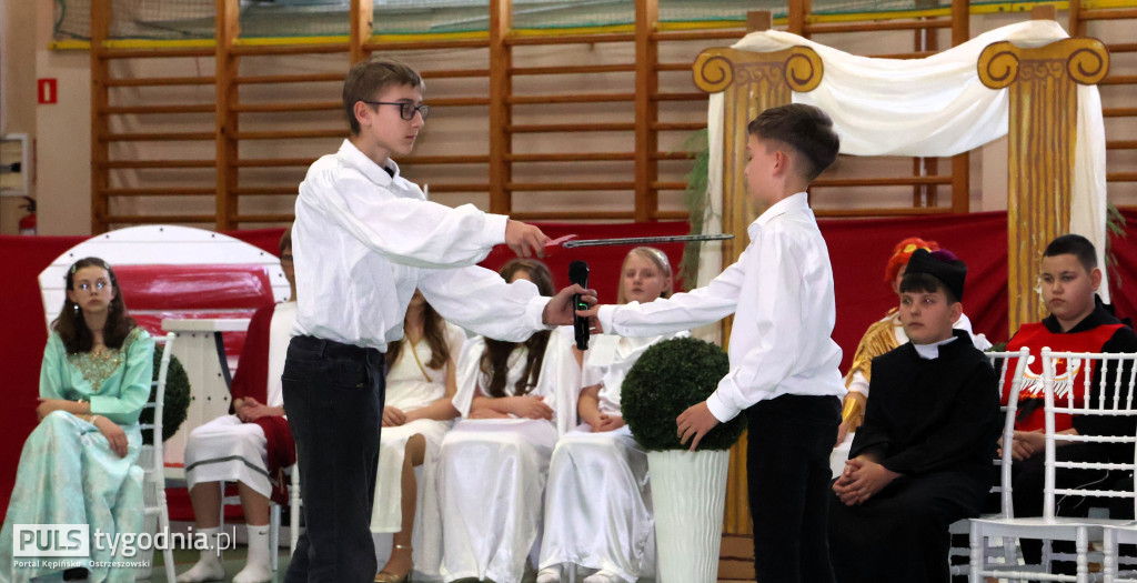 KRASZEWICE: Z Sienkiewiczem przez karty powieści