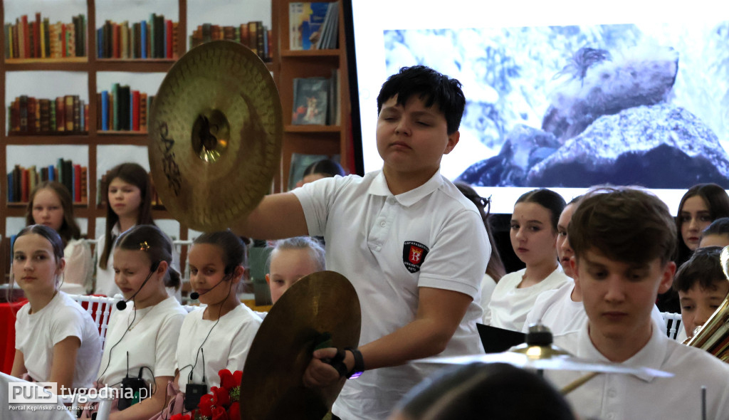 KRASZEWICE: Z Sienkiewiczem przez karty powieści