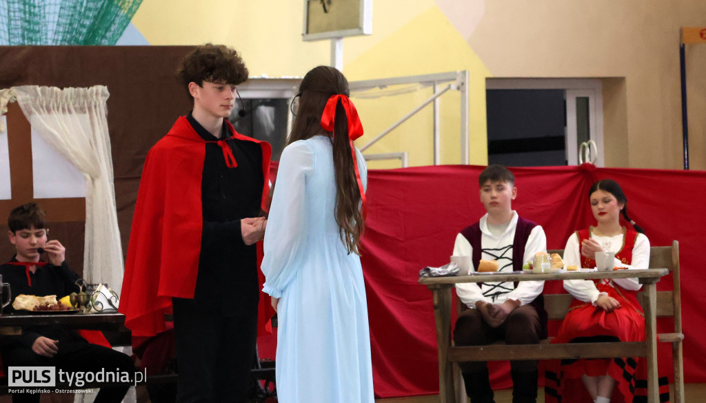 KRASZEWICE: Z Sienkiewiczem przez karty powieści