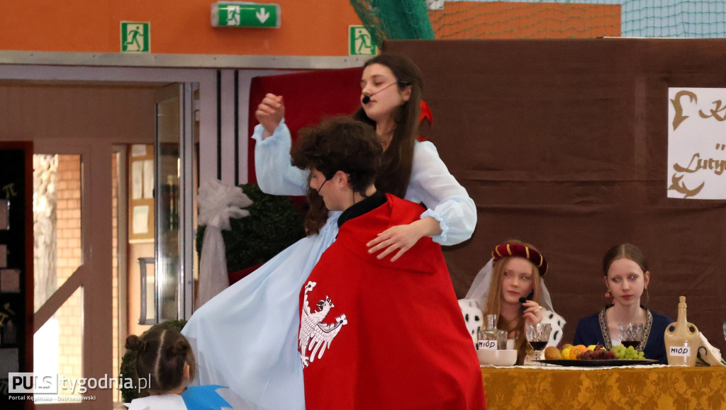 KRASZEWICE: Z Sienkiewiczem przez karty powieści