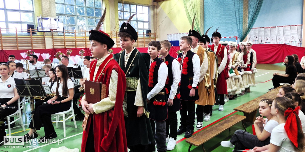 KRASZEWICE: Z Sienkiewiczem przez karty powieści