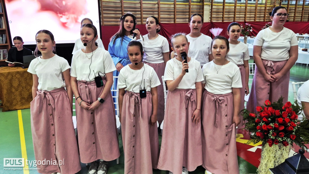 KRASZEWICE: Z Sienkiewiczem przez karty powieści