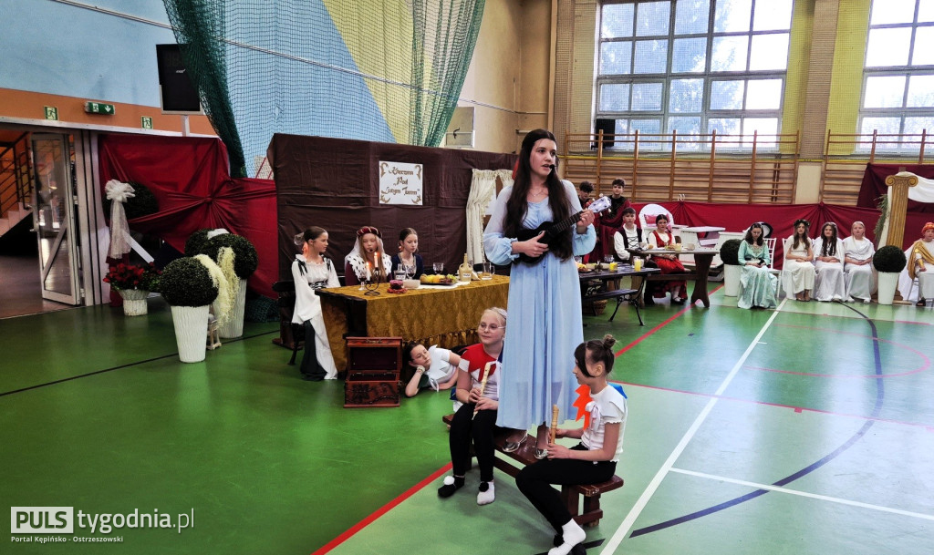 KRASZEWICE: Z Sienkiewiczem przez karty powieści