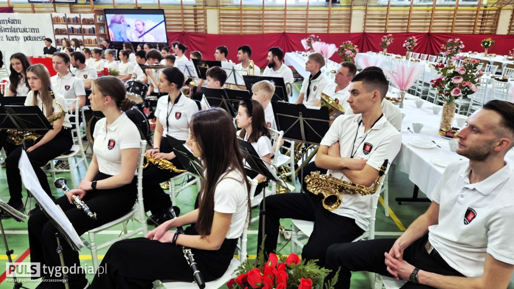 KRASZEWICE: Z Sienkiewiczem przez karty powieści