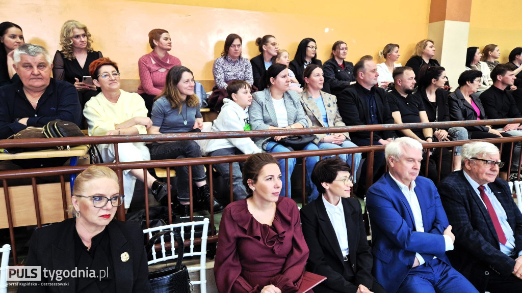 KRASZEWICE: Z Sienkiewiczem przez karty powieści