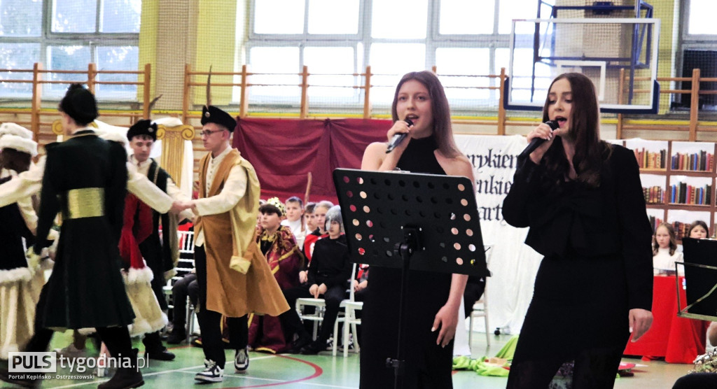 KRASZEWICE: Z Sienkiewiczem przez karty powieści