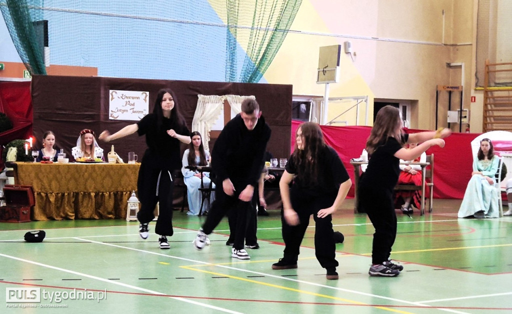 KRASZEWICE: Z Sienkiewiczem przez karty powieści