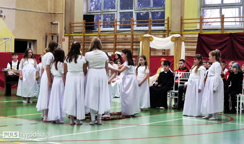 KRASZEWICE: Z Sienkiewiczem przez karty powieści