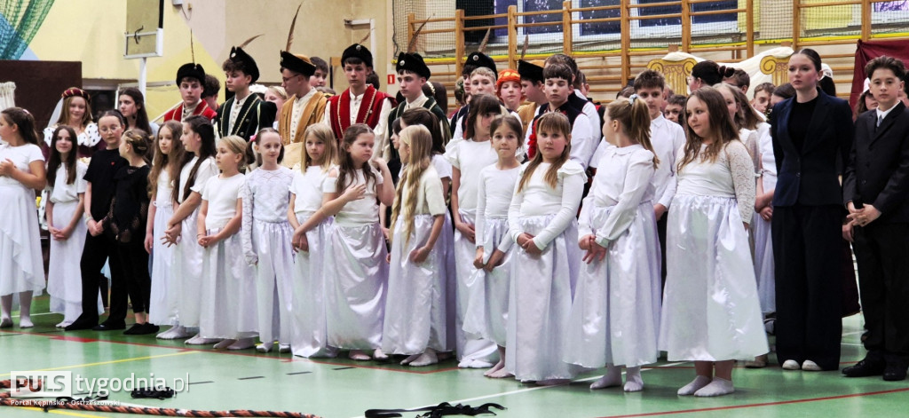 KRASZEWICE: Z Sienkiewiczem przez karty powieści