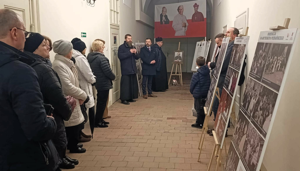 Otwarcie wystawy poświęconej arcybiskupowi