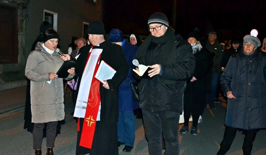 XVII Droga Krzyżowa ulicami Mikstatu