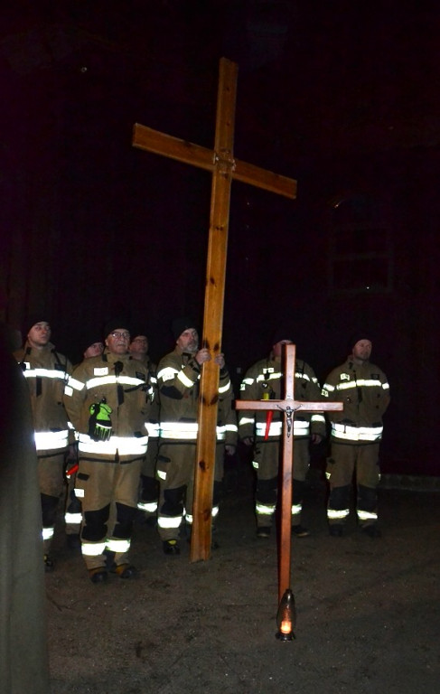 XVII Droga Krzyżowa ulicami Mikstatu