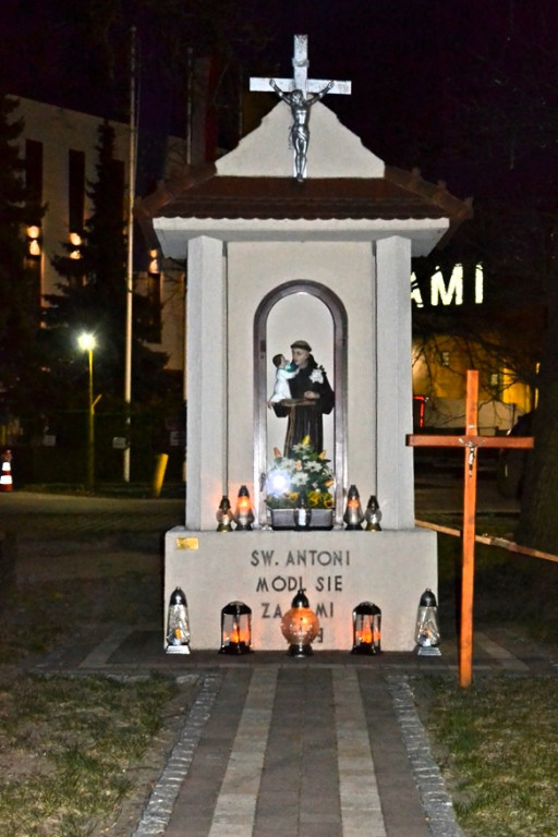 XVII Droga Krzyżowa ulicami Mikstatu