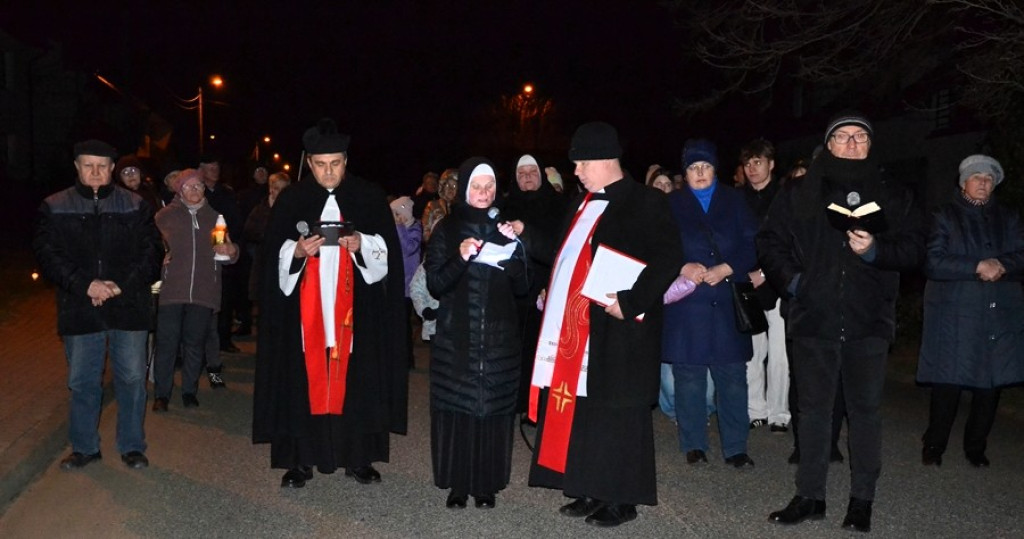 XVII Droga Krzyżowa ulicami Mikstatu