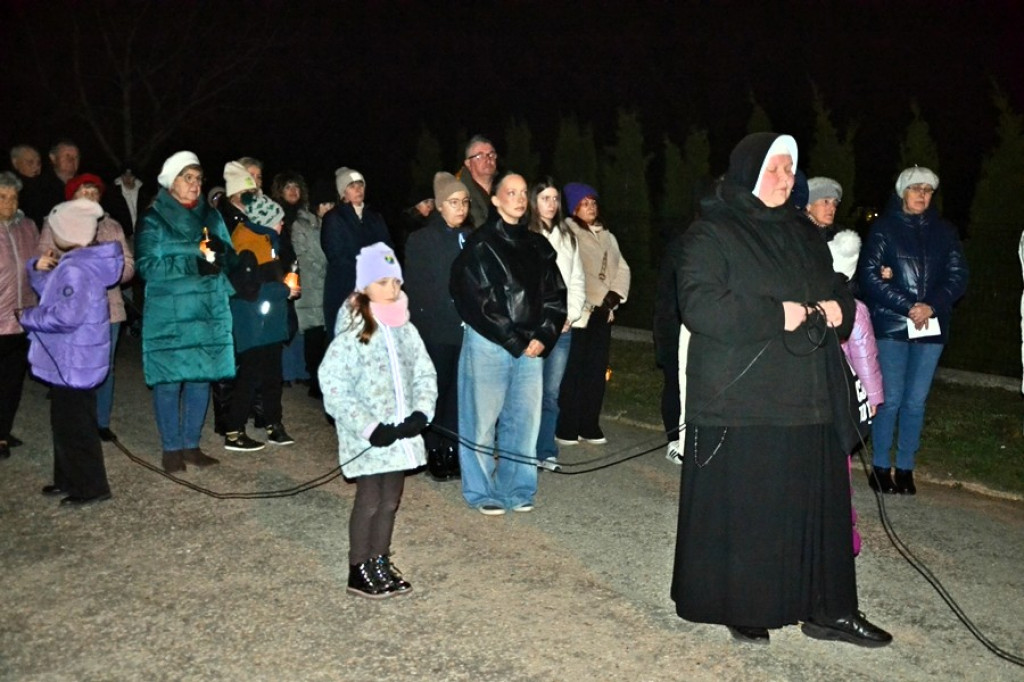 XVII Droga Krzyżowa ulicami Mikstatu