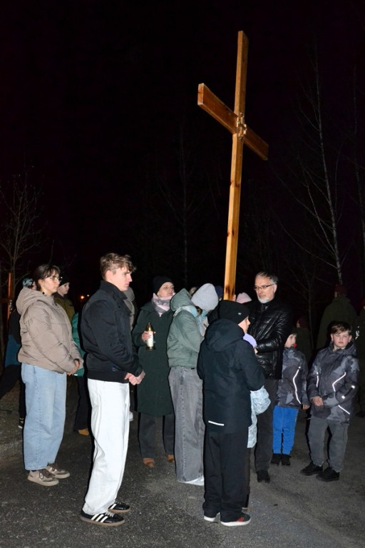 XVII Droga Krzyżowa ulicami Mikstatu