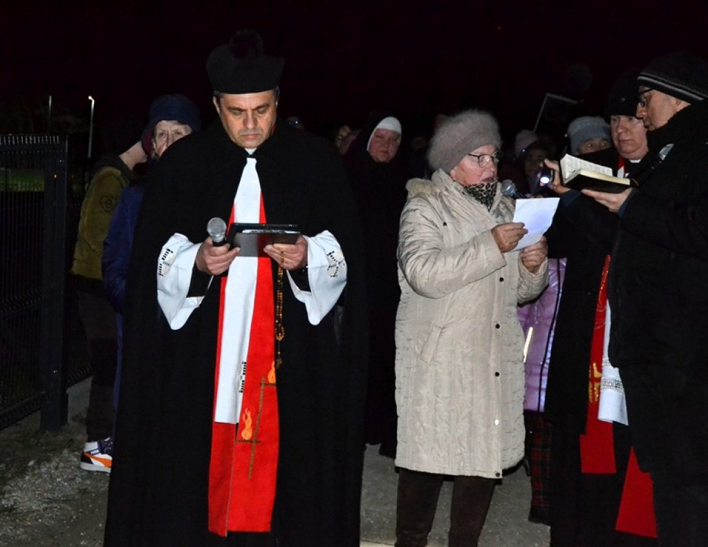 XVII Droga Krzyżowa ulicami Mikstatu