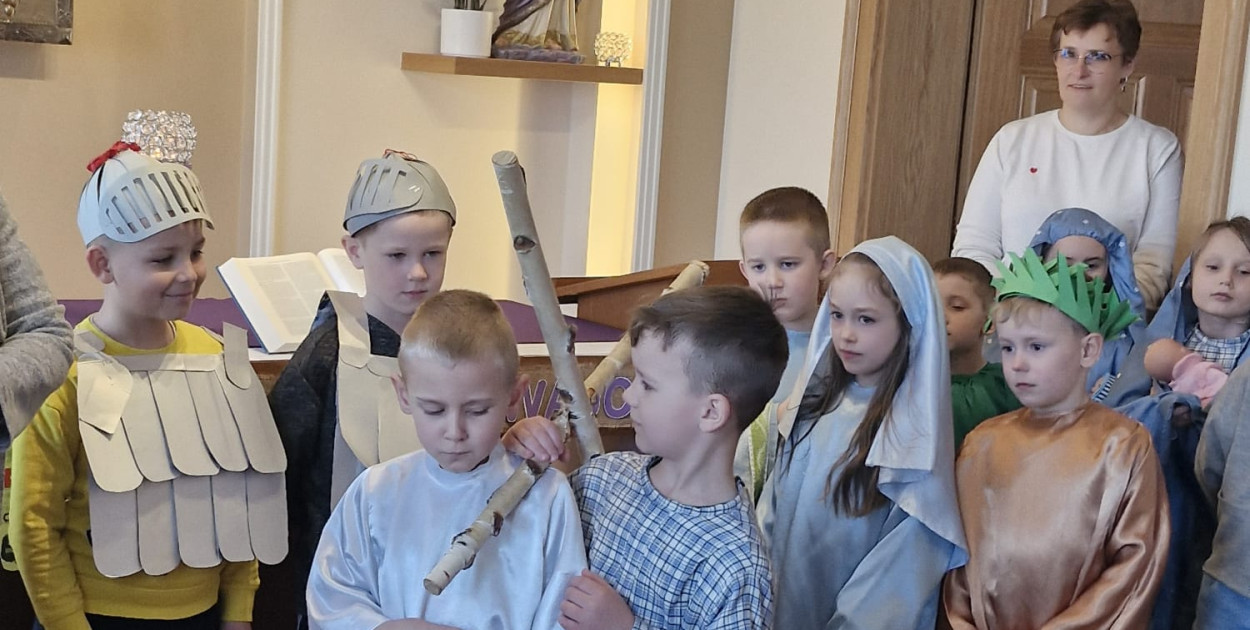 Droga Krzyżowa w salezjańskim przedszkolu