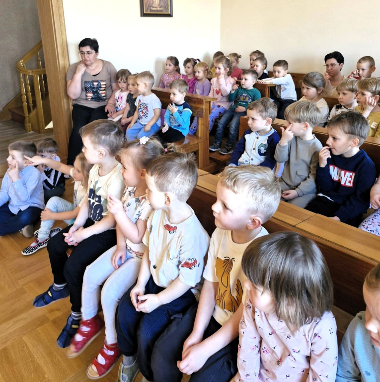 Droga Krzyżowa w salezjańskim przedszkolu