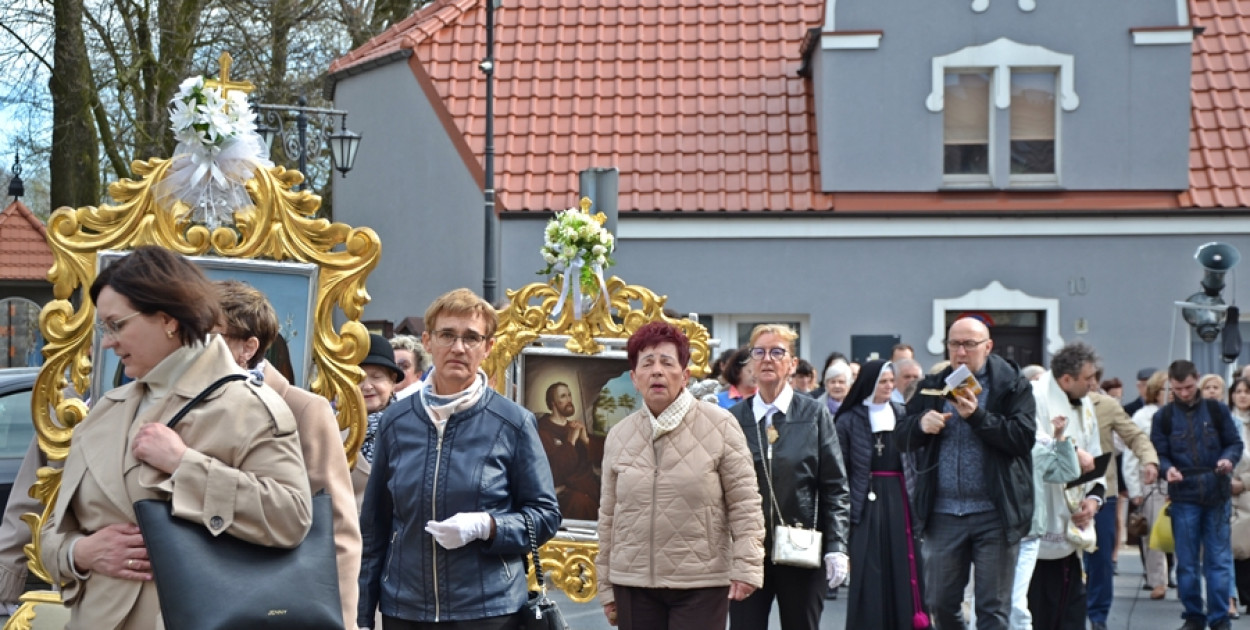 Mikstacka procesja Emaus