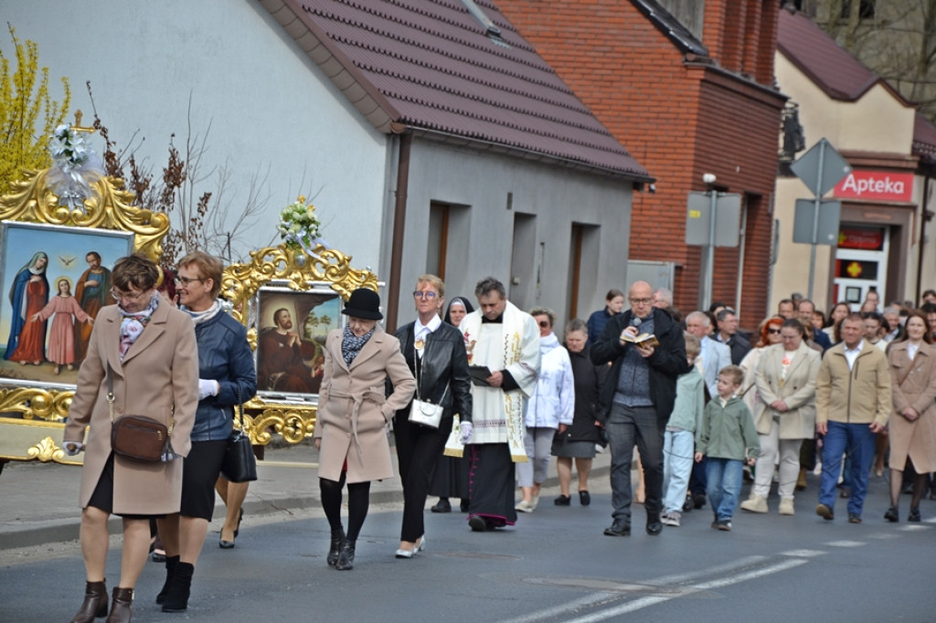 Mikstacka procesja Emaus