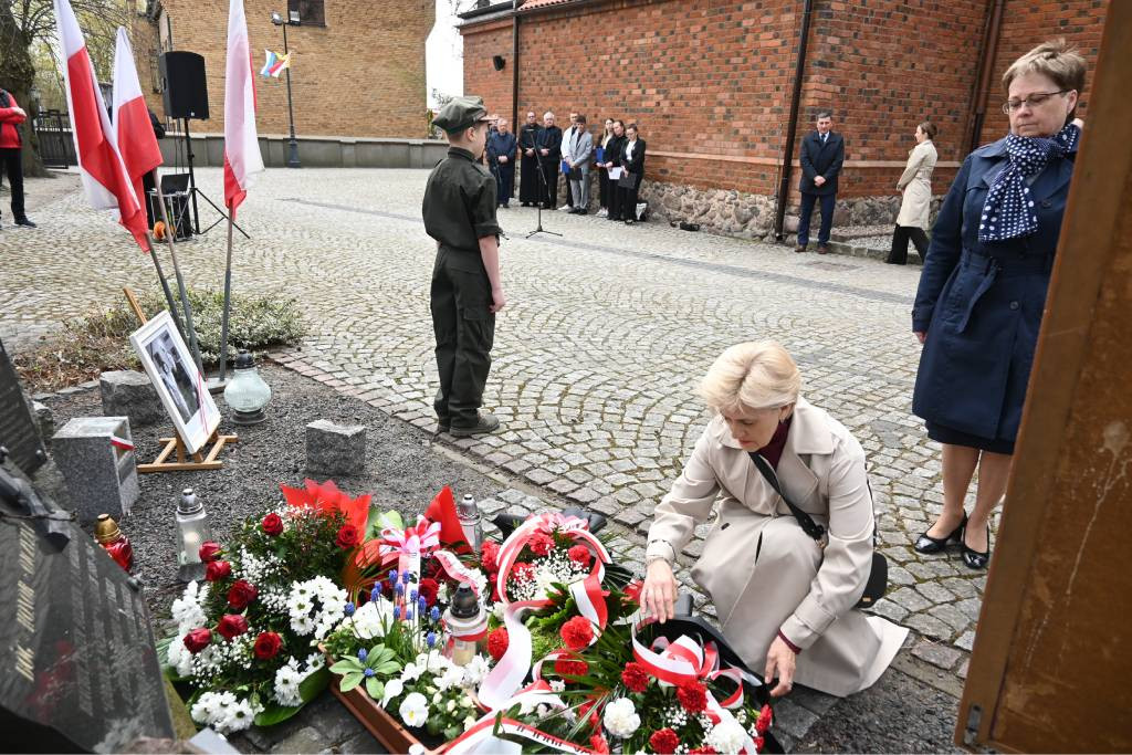 Obchody 16, rocznicy katastrofy smoleńskiej