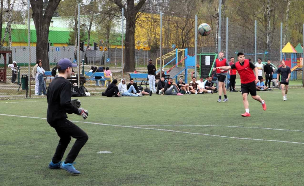 Międzynarodowy turniej piłki nożnej w Mikstacie