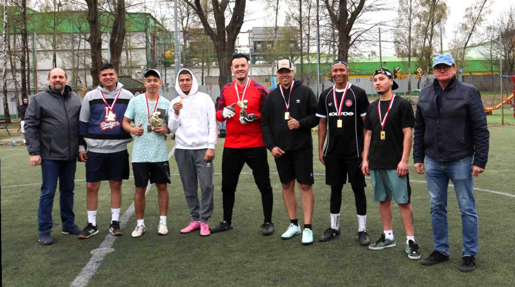 Międzynarodowy turniej piłki nożnej w Mikstacie