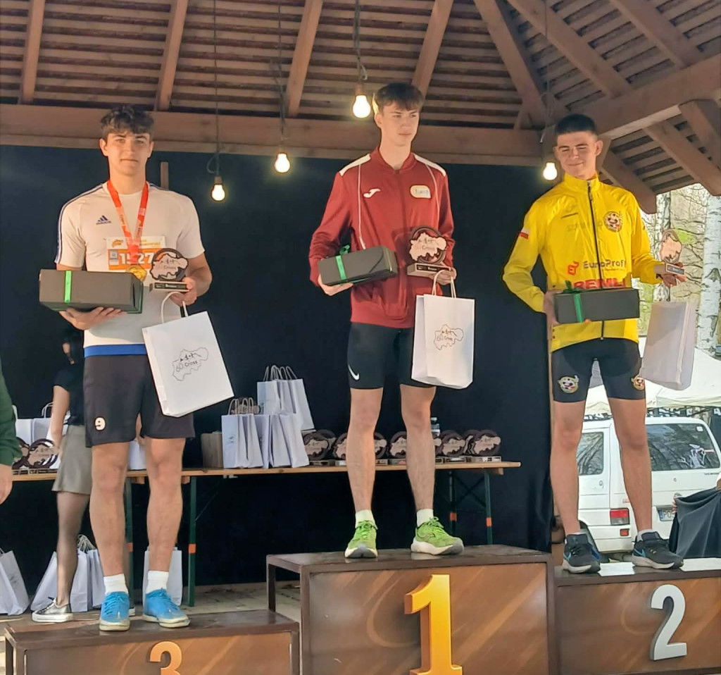 60. Cross Ostrzeszowski