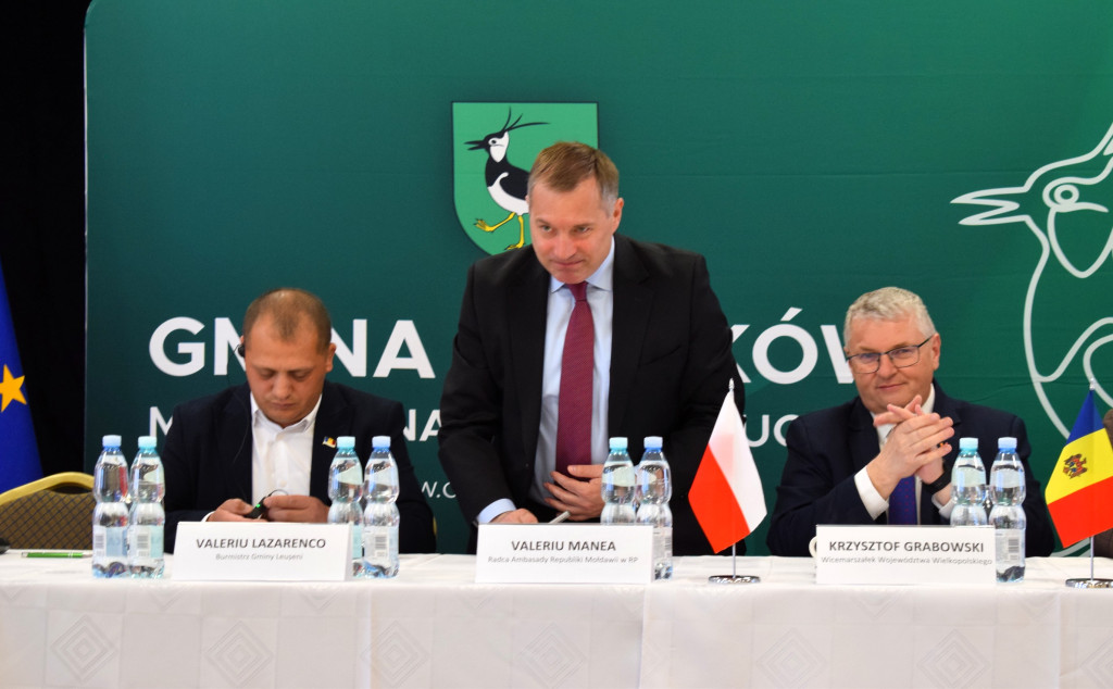 OSP w Czajkowie przekazała samochód strażacki.