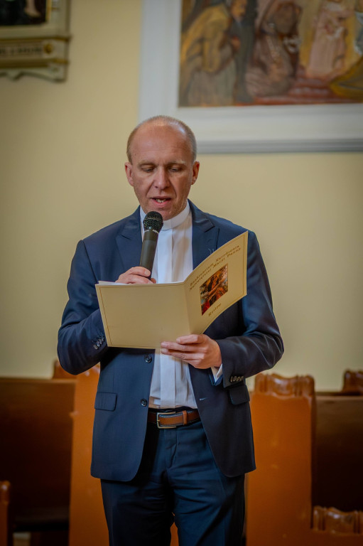 Z kościoła strażacy ewakuowali Matkę Boską