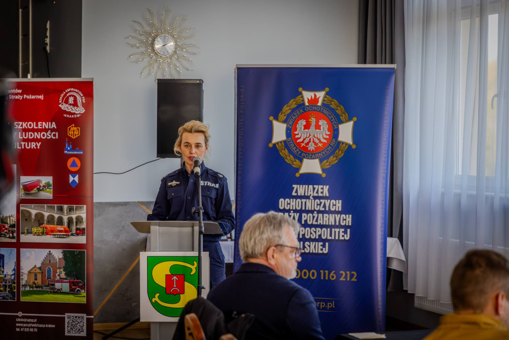 Z kościoła strażacy ewakuowali Matkę Boską