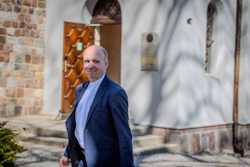 Z kościoła strażacy ewakuowali Matkę Boską