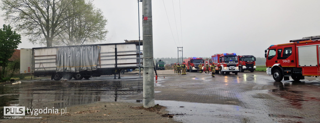 26 zastępów straży w akcji