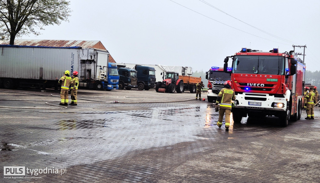 26 zastępów straży w akcji