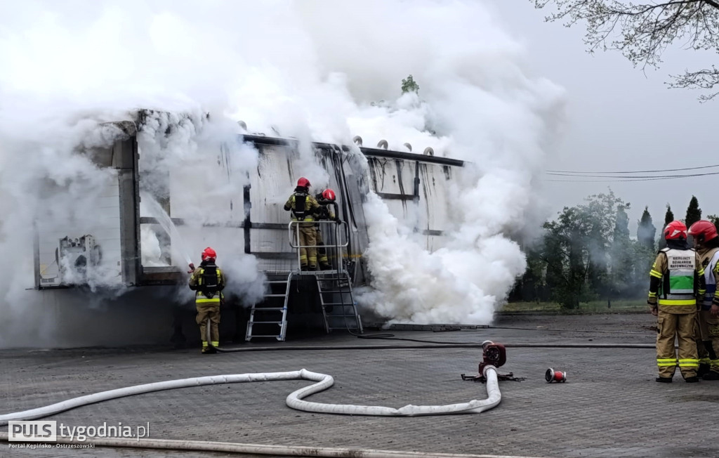 26 zastępów straży w akcji