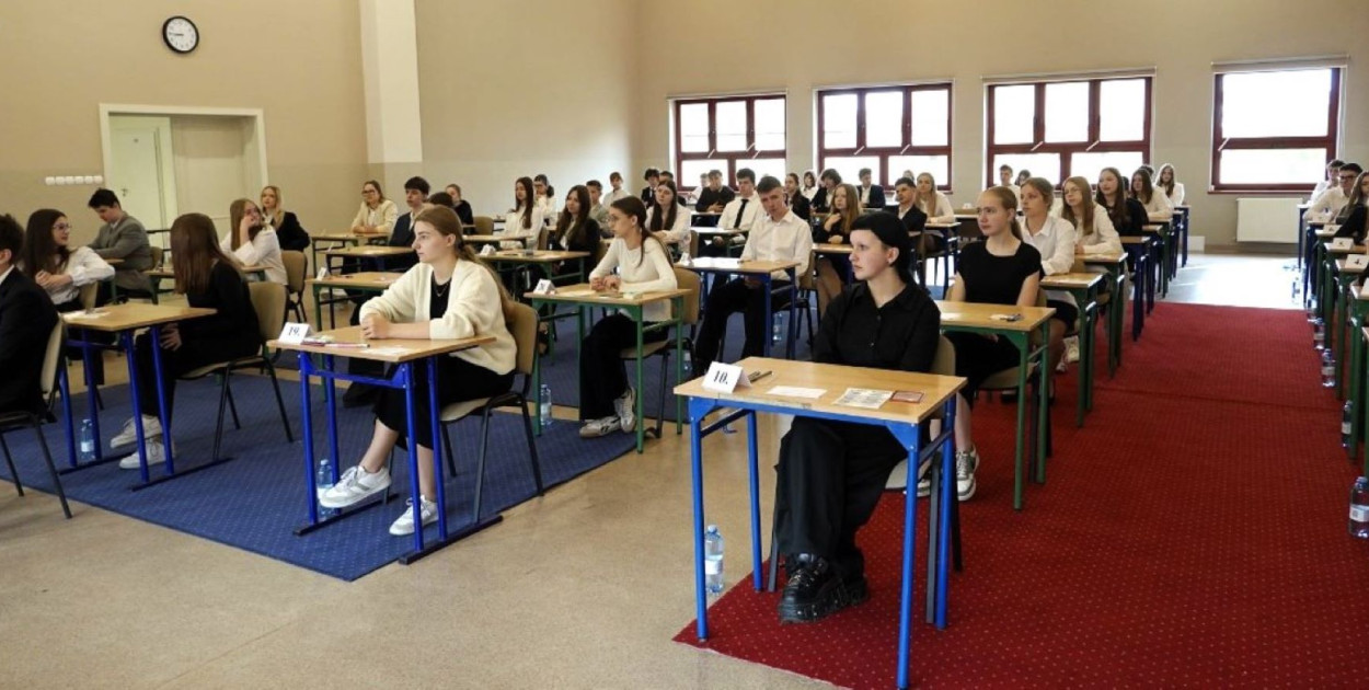 Egzamin ósmoklasisty w Grabowie nad Prosną