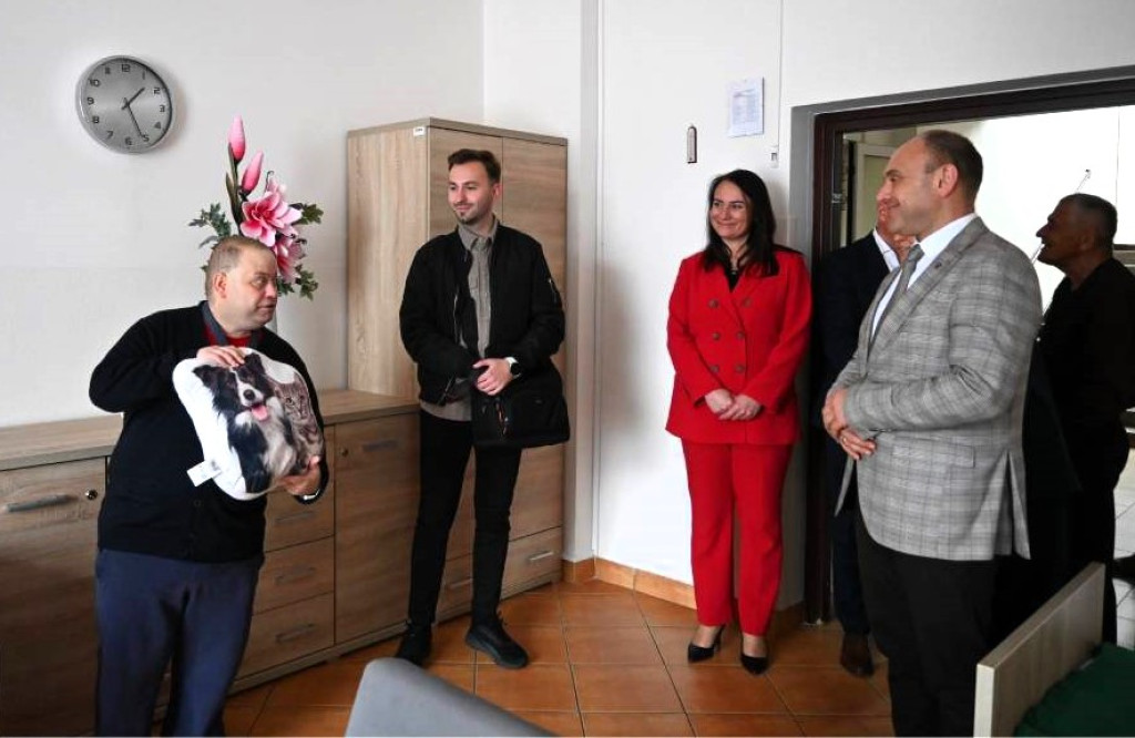 Wicewojewoda w DPS w Kobylej Górze