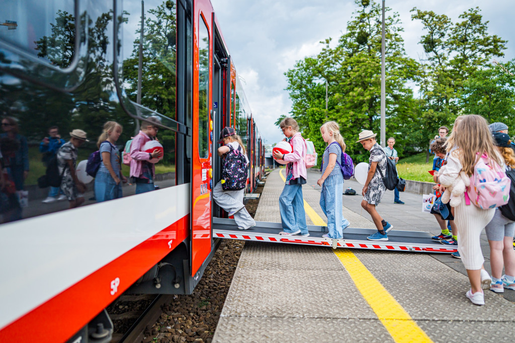 Koleje Wielkopolskie rozpędzają lato pełne atrakcji