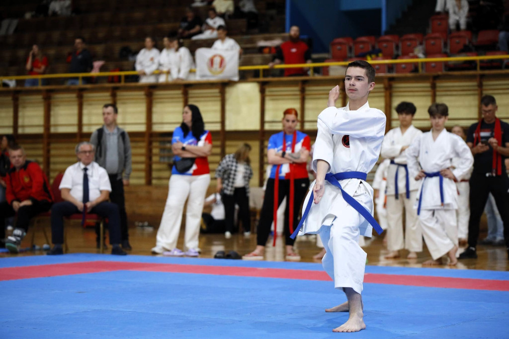 Grad medali dla Klubu UKS Hitotsu Ostrzeszów