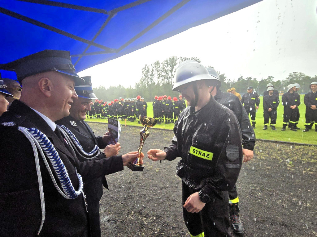 Zawody Sportowo-Pożarnicze w Kobylej Górze