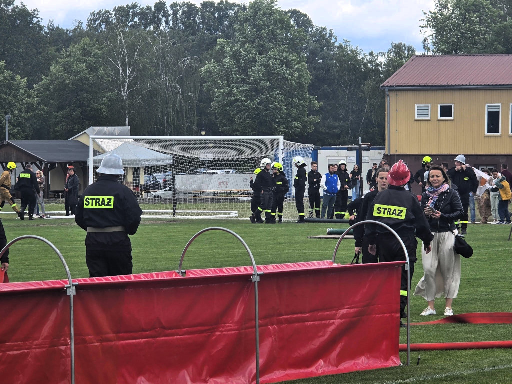 Zawody Sportowo-Pożarnicze w Kobylej Górze
