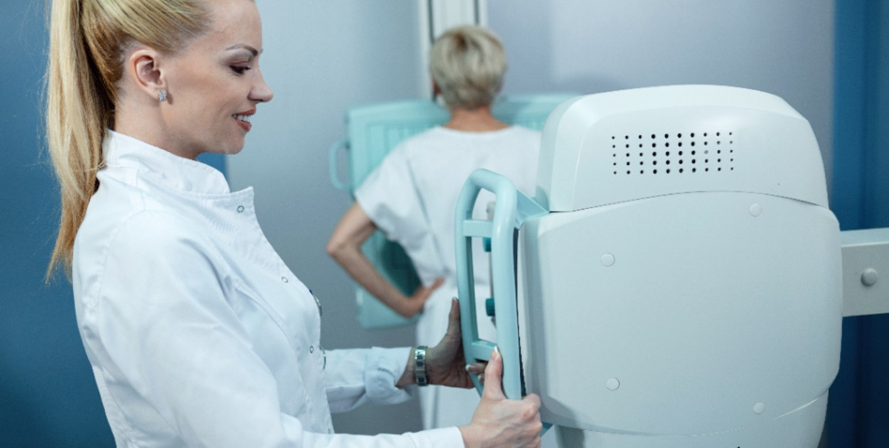 Kiedy warto wykonać badanie USG piersi i jak się do niego przygotować?